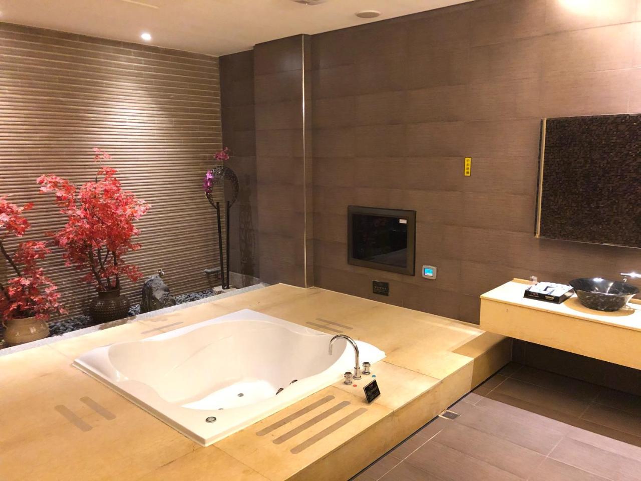 Idee Spa Motel Yangmei Dış mekan fotoğraf