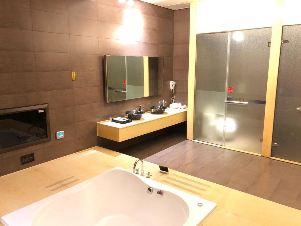 Idee Spa Motel Yangmei Dış mekan fotoğraf