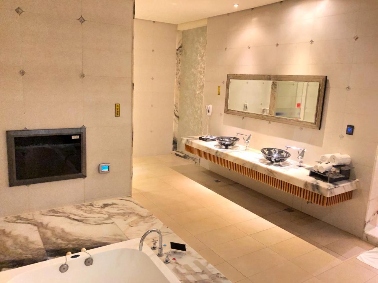 Idee Spa Motel Yangmei Dış mekan fotoğraf