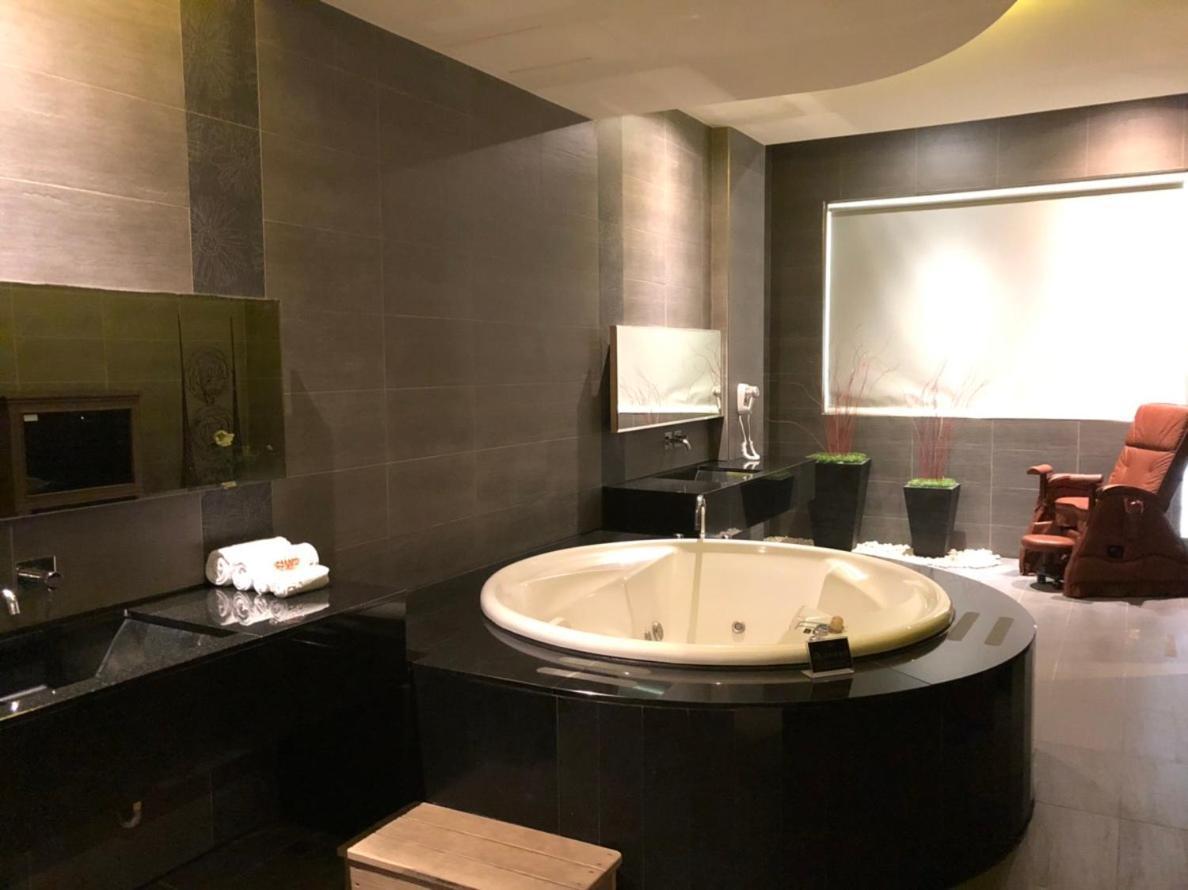 Idee Spa Motel Yangmei Dış mekan fotoğraf